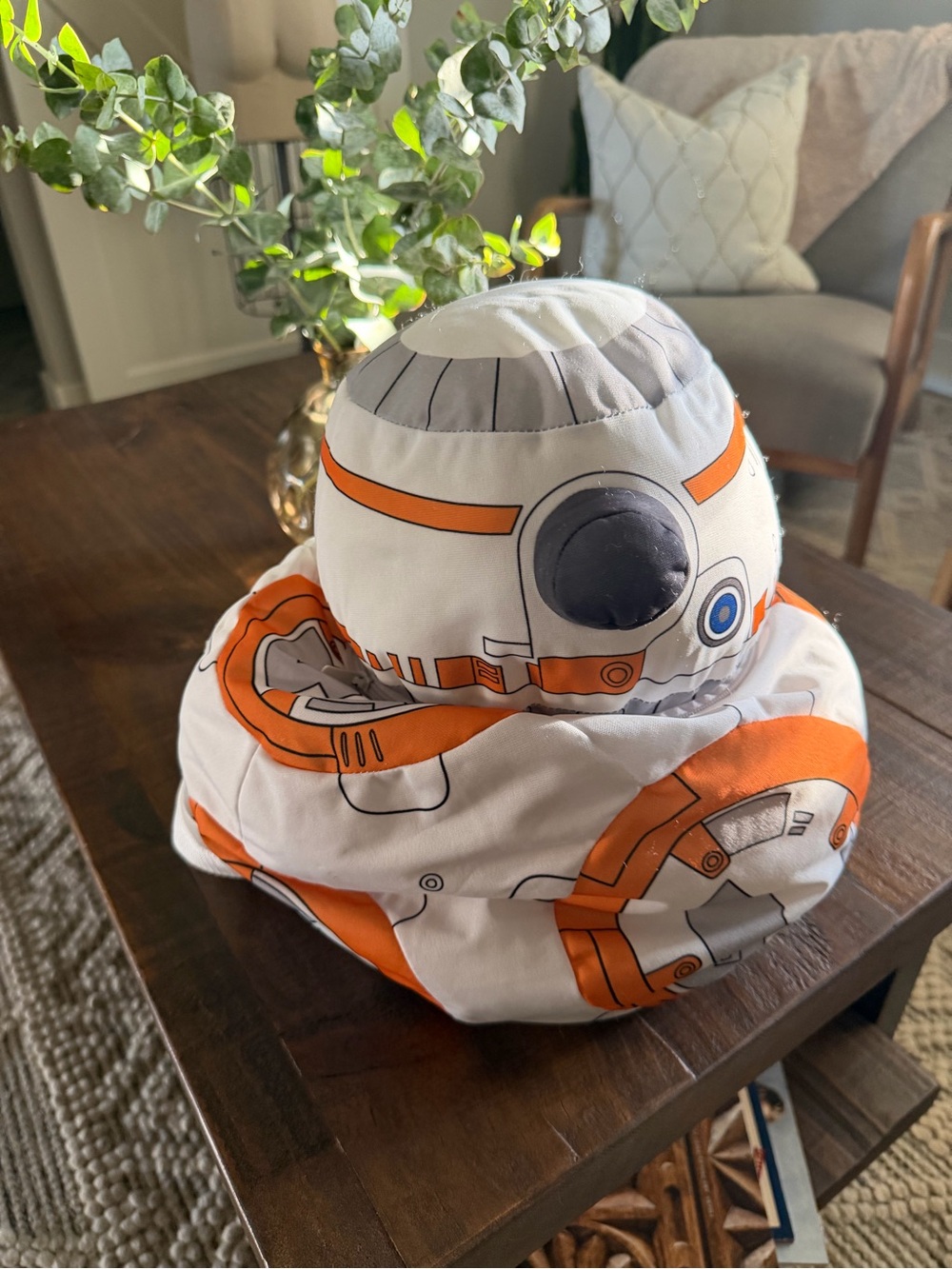 Disney BB-8 Plush Hat in White and Orange